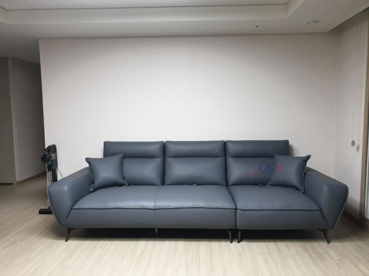 sofa da